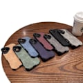 Miniatyrbild 10 av 11: iPhone 16 Plus  Silikonskal i 8 Färger med Skydd för Kameran Khaki