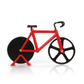 Miniatyrbillede 1 af 5: Rustfrit stål cykelform pizzaskærer køkkenværktøj - rød Red