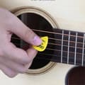 Miniatyrbilde 3 av 8: 24stk Plectrums med boks for elektriske og akustiske gitarer Multicolor