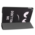 Miniatyrbillede 4 af 8: Apple iPad 10.2 Pattern Trifoldet stativ-tabletetui - Rør ikke ved mig Black