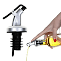 Pikkukuva 4 / 5: Wine Oil Vinegar Bottle Stopper Spout Leakproof Nozzle Dispenser Pourer Silver