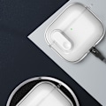 Pikkukuva 5 / 10: AirPods 4 -kuulokekotelolle Snap Switch jääkristallikirkas kuori - läpinäkyvä Transparent
