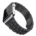 Pikkukuva 2 / 9: Tyylikäs metalliranneke ruostumattomasta teräksestä raidalla – Apple Watch 38mm/40mm/41mm - Hopea Silver