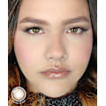 Pikkukuva 2 / 2: Värilliset piilolinssit – Miko Series – 12 kuukautta - Crystal Brown