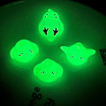 Miniatyrbillede 4 af 8: Luminous Peace Chicken Key Chain Cartoon Animal Pendant Nøglering D