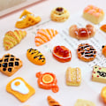 Miniatyrbillede 5 af 5: 3 STK Dukkehus Miniature Kunstig Fake Cake brødkiks Ki 3(Croissant A)