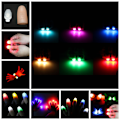 Miniatyrbilde 3 av 8: 2 stk Magic Super Bright Light Up Tommelfingre Triks vises