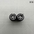 Pikkukuva 1 / 8: 1 set 1/64 mallin auton pyörät kumirenkailla muokatut osat Ve B18 5Claws Silver