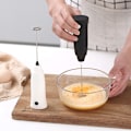 Miniatyrbillede 2 af 8: Elektrisk mælkeskummer bærbar blender håndholdt mini drikkeskum White