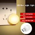 Pikkukuva 2 / 5: USB -pistoke Lamppu Mobiili Power Lataus Kirjalamput LED Pieni Pyöreä warm light