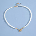 Miniatyrbilde 2 av 4: Vintage elegant simulert perlekjede mote beaded Butterf