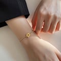 Miniatyrbild 2 av 7: 1 st modelegering ihålig blomma stålkula OT spänne armband