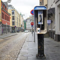 Miniatyrbild 6 av 8: Miniatyr telefonautomat i skala 1:12 B