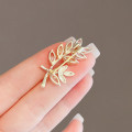 Miniatyrbilde 7 av 8: Mote Luksus Hjerte Brosjer For Kvinner Crystal Lapel Pin Cloth A3
