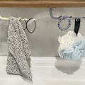 Miniatyrbilde 7 av 8: Grenkrok Veggdekor Nøkkelholder Organer Oppbevaring Sticky Hooks White