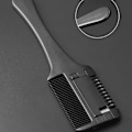 Pikkukuva 6 / 7: 1kpl Hair ting Comb -hiusharjat Razor Trimmin -kampaamolla