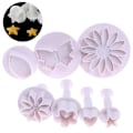 Pikkukuva 4 / 8: Muoviset Flower Fondant Cake Tools Sugar Craft Plunger ter Bakin C