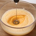 Miniatyrbillede 6 af 8: Elektrisk mælkeskummer bærbar blender håndholdt mini drikkeskum Black