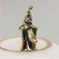 Miniatyrbillede 1 af 5: Retro Messing Banana Man Creative Nøglering Pendant Desktop Orname