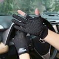 Miniatyrbild 5 av 5: 1 par Anti-Slip andningsbara fiskehandskar Two Finger Slitstark O Red