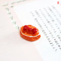 Miniatyrbild 1 av 5: 3ST Dockhus Miniatyr Konstgjord Fake Cake bröd kex Ki 8(Strawberry Bread)