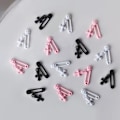Miniatyrbillede 8 af 8: 5 Stk 3D Mini Metal Nail Charm Retro Cross Paper Clip Shape Nail Black