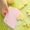 Pikkukuva 1 / 8: Taikina ter Trapezoid Spatula Taikinakaavin keittiövoi