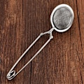 Miniatyrbillede 4 af 5: Te-kugle, 5 stk. te-tænger i rustfrit stål, kugleformet te-infuser, finmasket si-tang, te-infuser, til løs te og krydderier Ø