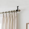 Miniatyrbild 2 av 3: 4-pack Tak Gardinstångsfäste Kraftiga Enkla Gardinstångshållare för 22 mm Draperihållare för Vardagsrum Sovrum Svart