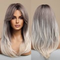 Miniatyrbilde 2 av 4: Langt Lagdelt Ombre Grå Parykker For Kvinner, 22 Tommer Ombre Grå Side Parting