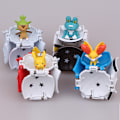 Miniatyrbillede 2 af 2: 4 P-okémon Throw N Pop Poke Ball med Actionfigur Legetøjssæt