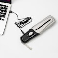 Miniatyrbild 2 av 4: Minipappersstrimlare, liten USB-elektrisk bärbar strimlare handstrimlare