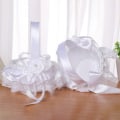 Miniatyrbild 5 av 5: Elegant bröllopsmaterial Blomkorg Simulering Kronblad Party White 5673