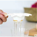 Miniatyrbild 5 av 5: Daisy Plast Äggseparator - Äggviteseparator - Kök Ägguleseparator - Ägg Extractor Matlagningsverktyg