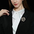 Miniatyrbild 4 av 5: Lavendelblomma brosch kristall strass tulpan brosch eleganta accessoarer smycken kvinnor broscher och nålar modesmycken bröllopsblommor kavajnål