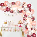 Miniatyrbild 5 av 5: Vinröd ballongbåge set med 62 ballongkransar för födelsedagsdekorationer, inklusive vinröd, roséguld, persikopärlor och roséguldfärgad konfetti