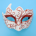 Miniatyrbild 1 av 3: Halvansiktsmålning i ett stycke – vit och röd halvansiktsmålad mask för män, spraymålad mask för män och kvinnor
