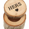 Miniatyrbillede 5 af 5: Et par bryllups ringæsker i træ (diameter 6 cm, MRS, MR), med bryllups ringæske beslag til opbevaring ved bryllupsforlovelsesfester og Valentinsdag