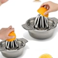 Miniatyrbillede 3 af 5: Bullet kegle lille flapper citruspresser