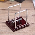 Miniatyrbilde 3 av 5: Liten Newtons Cradle, 5 Fysiske Svingende Baller Pedagogisk Leker Balanse Magnetisk Ball Hjemmekontor Skrivebord Morsom Dekor Bursdagsgaver