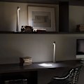 Miniatyrbillede 5 af 5: Elegant Slim Konisk Stem Bordlampe Bærbar & Dæmpbar Led Skulpturlys Dec White