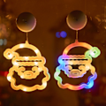 Pikkukuva 5 / 5: 6 kpl LED joululahjaikkuna valot siluetti koriste valaistu kello-puu-poro-lumihiutale-tähti paristoilla toimivat imukupilla