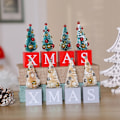 Miniatyrbilde 3 av 5: Bordsovenir Juletrær Kunstig Juletrær med XMAS Trebase for Hjem Kontor Butikker Skrivebord Dekorasjon[HK]