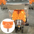 Pikkukuva 4 / 5: XC-2000e Sähköisen Appelsiinipuristin Koneen Osien Varaosat Puristusruuvit Oranssit