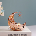 Miniatyrbilde 9 av 9: Ramadan-lysestake i form av en lanterne Rose gold
