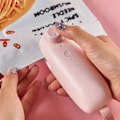 Miniatyrbild 2 av 6: Mini Påsförslutare: 2 I 1 Vakuumförslutare, Tre Hastighetsinställningar För Matförvaring, Rosa