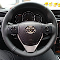 Miniatyrbild 1 av 5: Rattskinnsöverdrag för ratt i flätad konstläder för Toyota RAV4 2013-2019 Corolla 2014-2019 Auris 2013-2016 Scion iM 2016