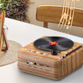 Pikkukuva 3 / 5: （Puun värinen）Mini Pieni Bluetooth-kaiutin Langaton, Söpö Pieni kaiutin, Bluetooth 5.0, Kompakti Koti- ja Toimistopöydän Koristeluun, Lahja