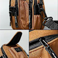 Miniatyrbild 3 av 4: Fyrkantig Crossbody-väska för dam och herr, justerbar rem, liten axelväska för resor Khaki