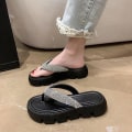 Miniatyrbild 4 av 5: Flip-flops med strass för dam, mellanhög plattform, bling, bekväma flip-flops för strandbröllop sommar Flip Flops White 40-41